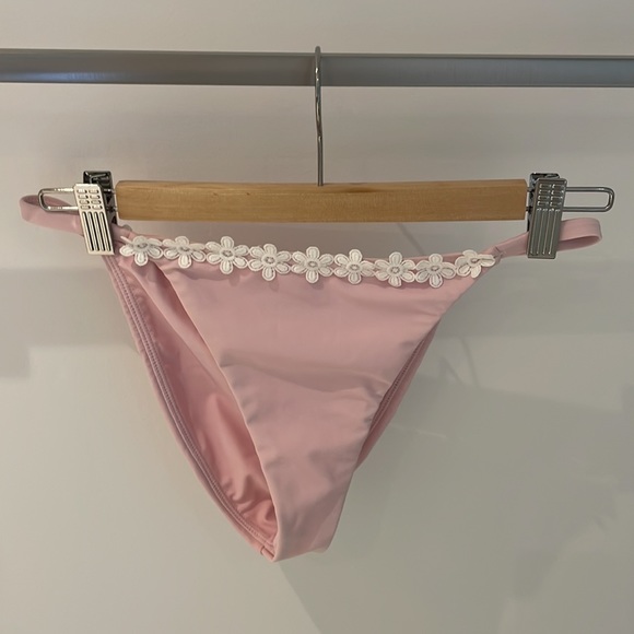 Tularosa Sunshine Bikini 🌸 - Picture 6 of 7